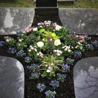 Friedhof Grab